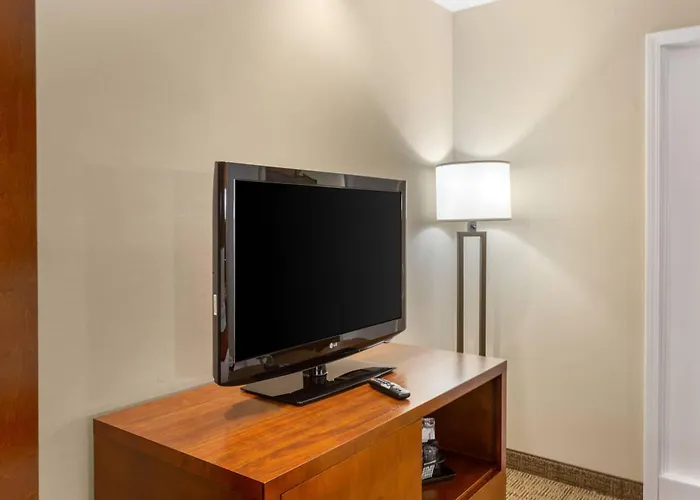 Comfort - Chicago West Hotel 4*