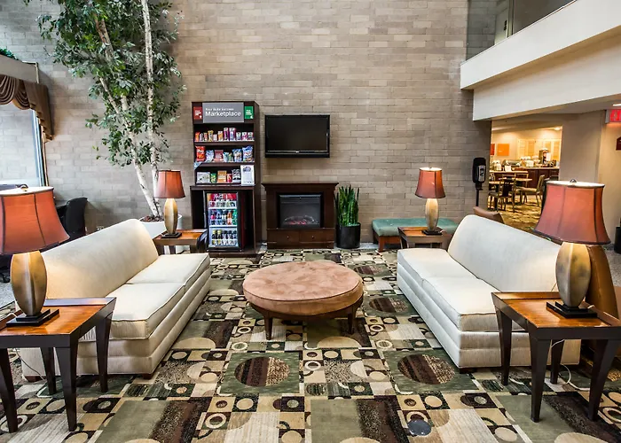 Comfort - Chicago West Hotel 4*